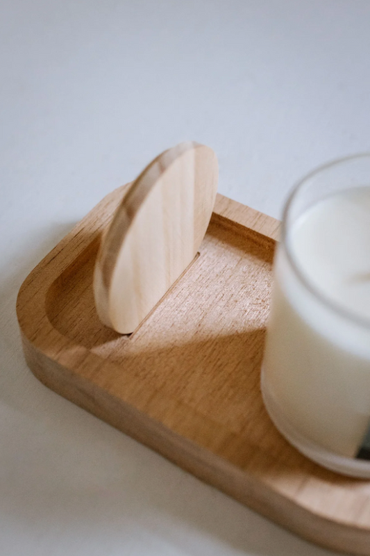 Candle Holder w/ Built in Lid Holder